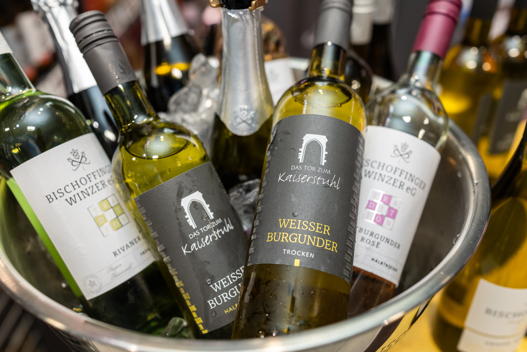 Bischoffinger Weine im Sektkühler